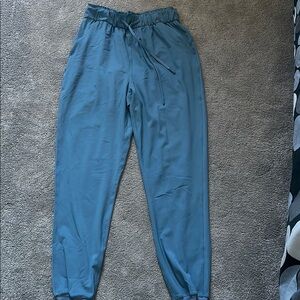 Lululemon joggers